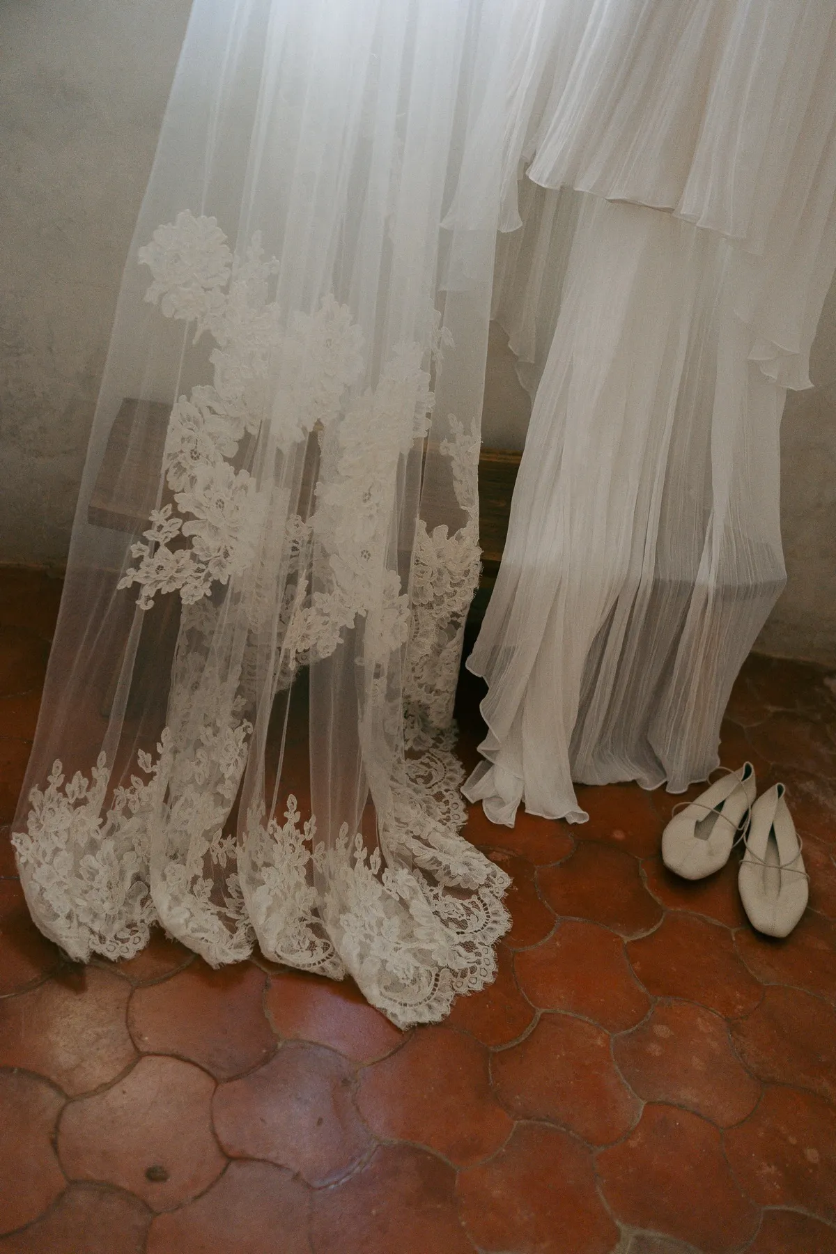 Megan & Will, destination wedding in Nosara, Costa Rica — photo 2