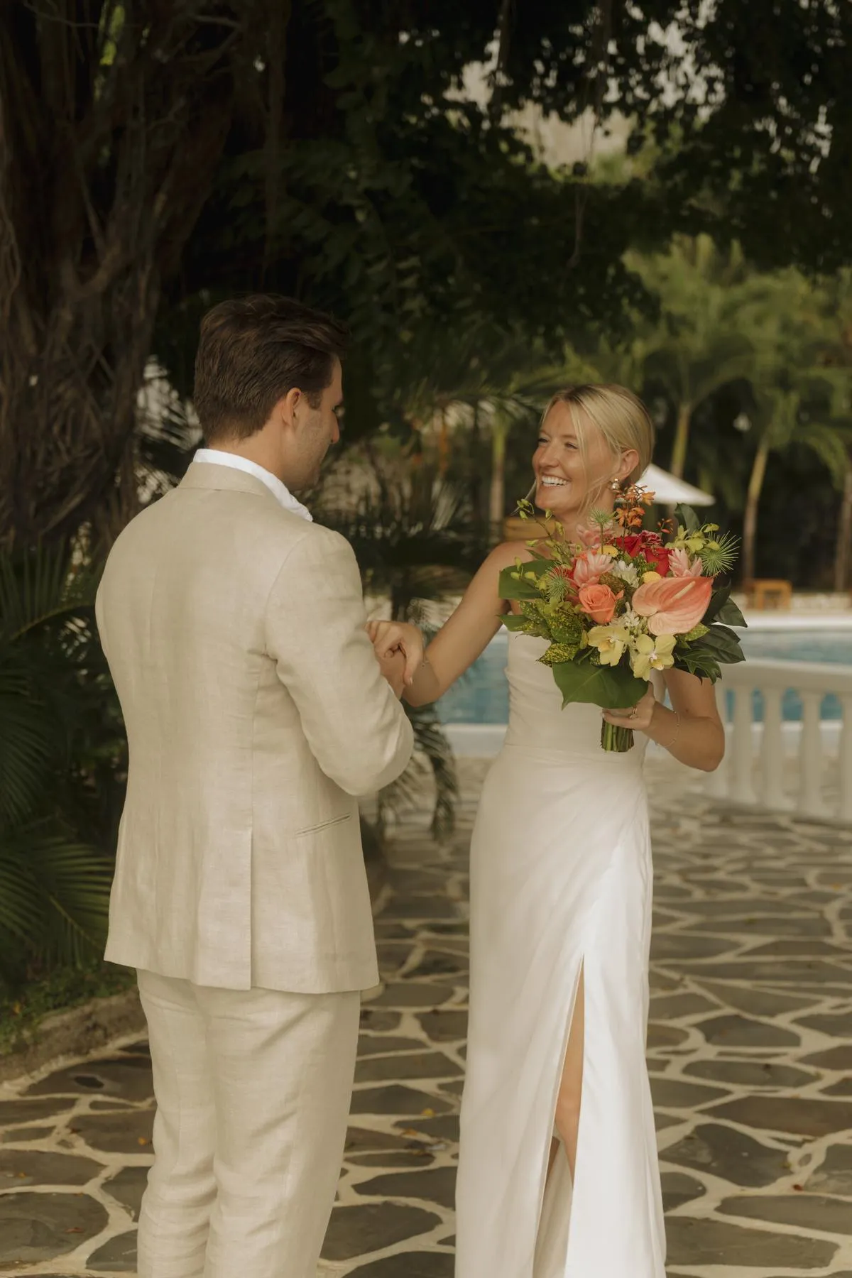 Jenn & Matt, destination wedding in Nosara, Costa Rica — photo 6