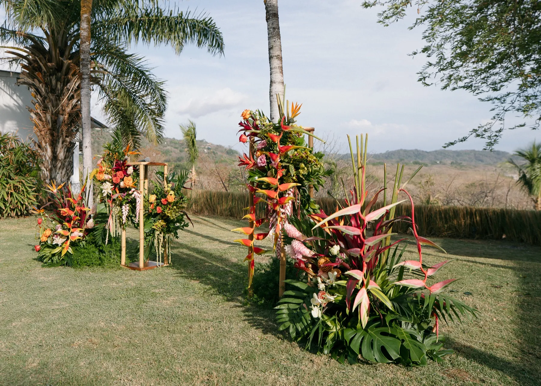 Megan & Will, destination wedding in Nosara, Costa Rica — photo 8