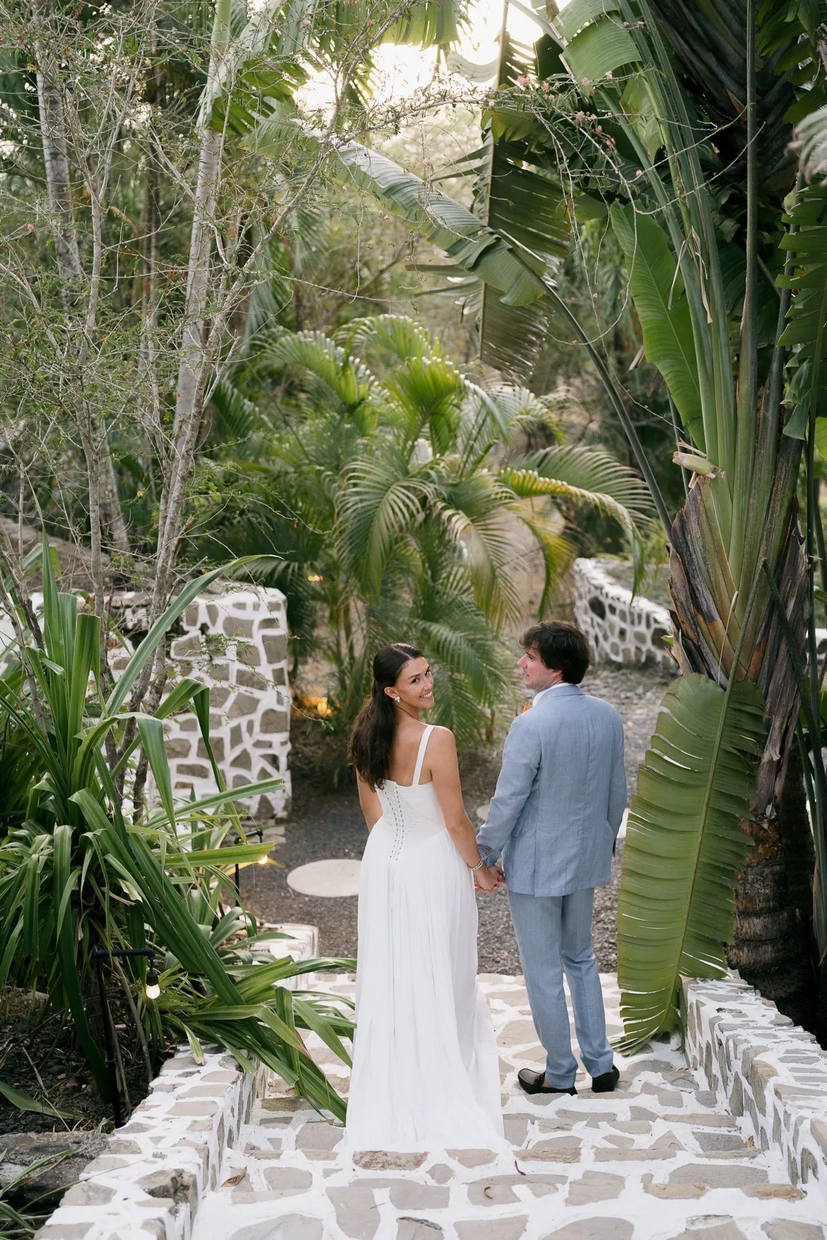 Megan & Will, destination wedding in Nosara, Costa Rica — photo 10