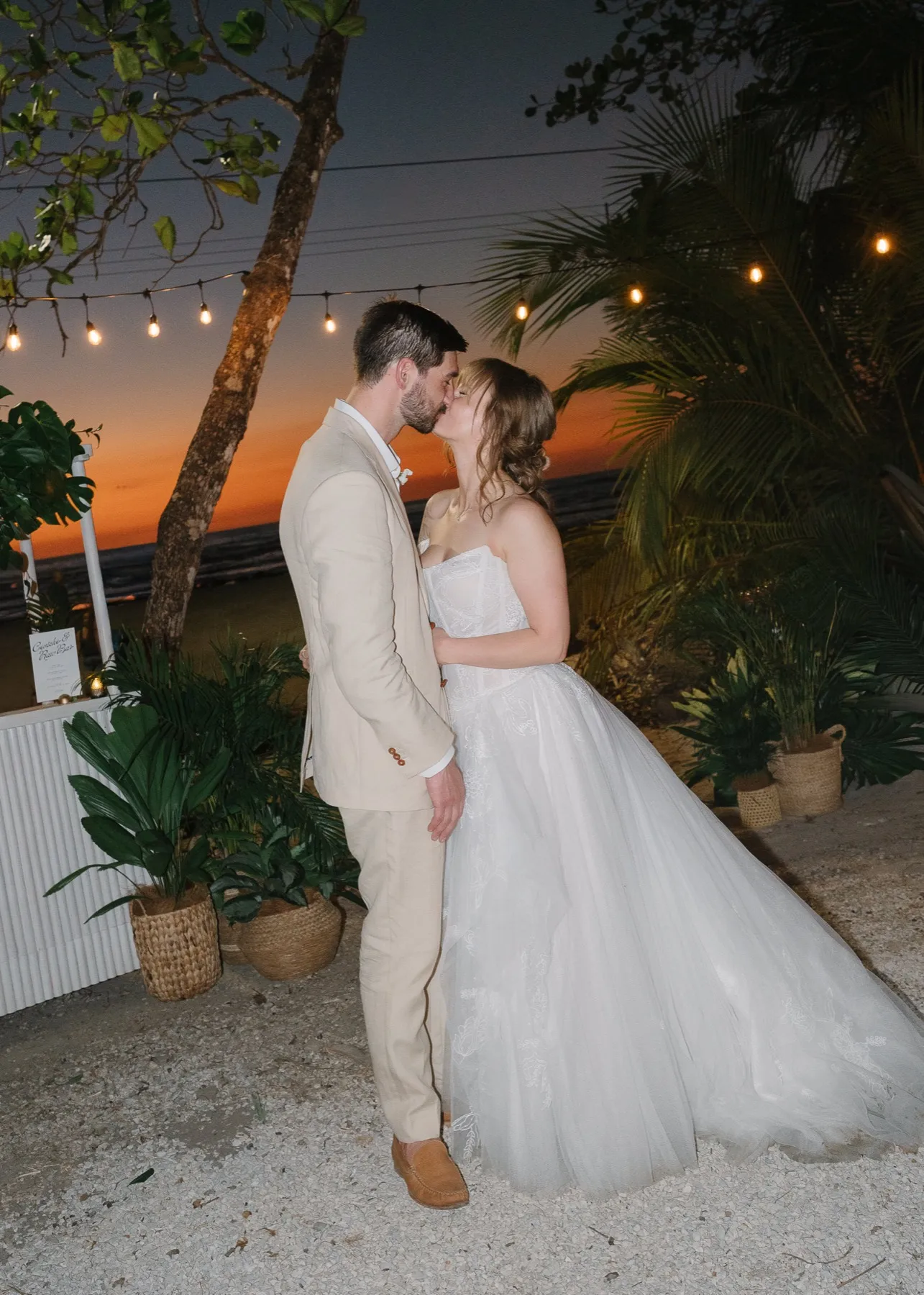 Emilie & Scott, destination wedding in Nosara, Costa Rica — photo 16
